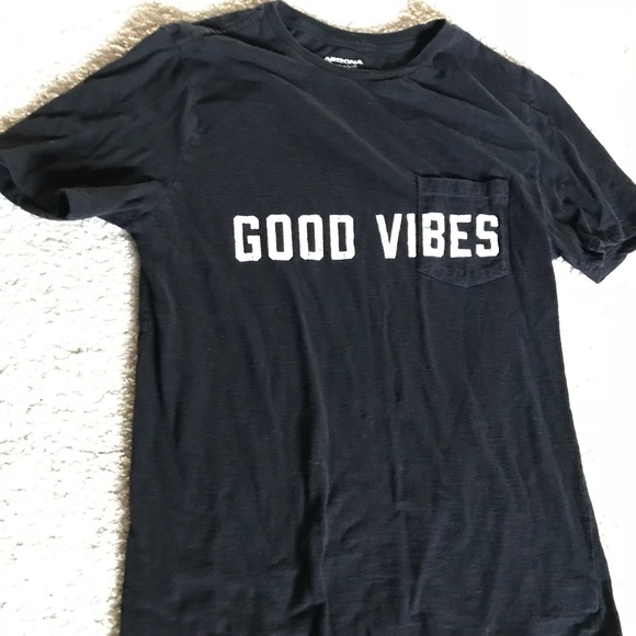 Arizona brand “good vibes” t-shirt - Picture 1 of 3